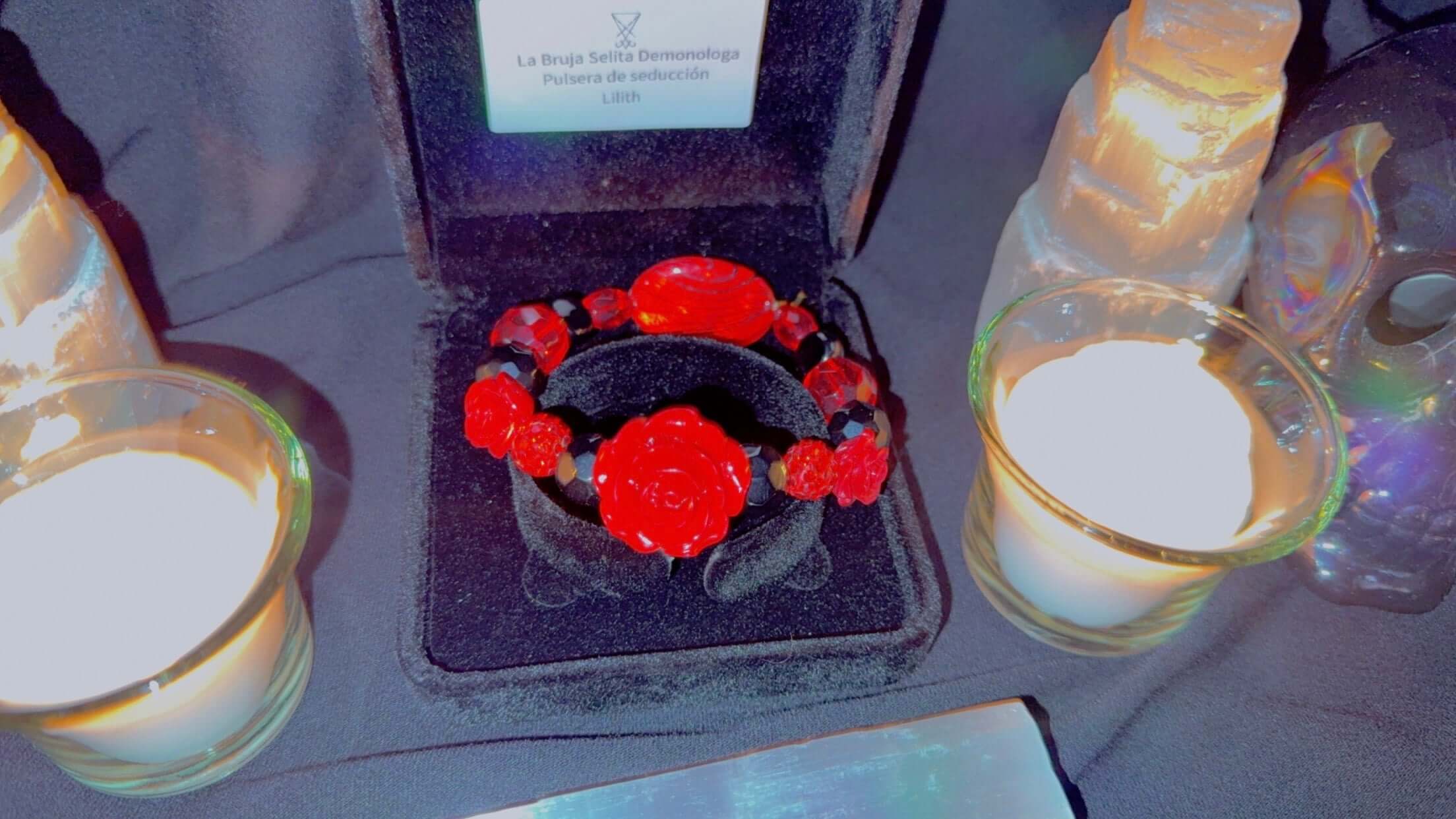 Pulsera de seducción con Lilith.