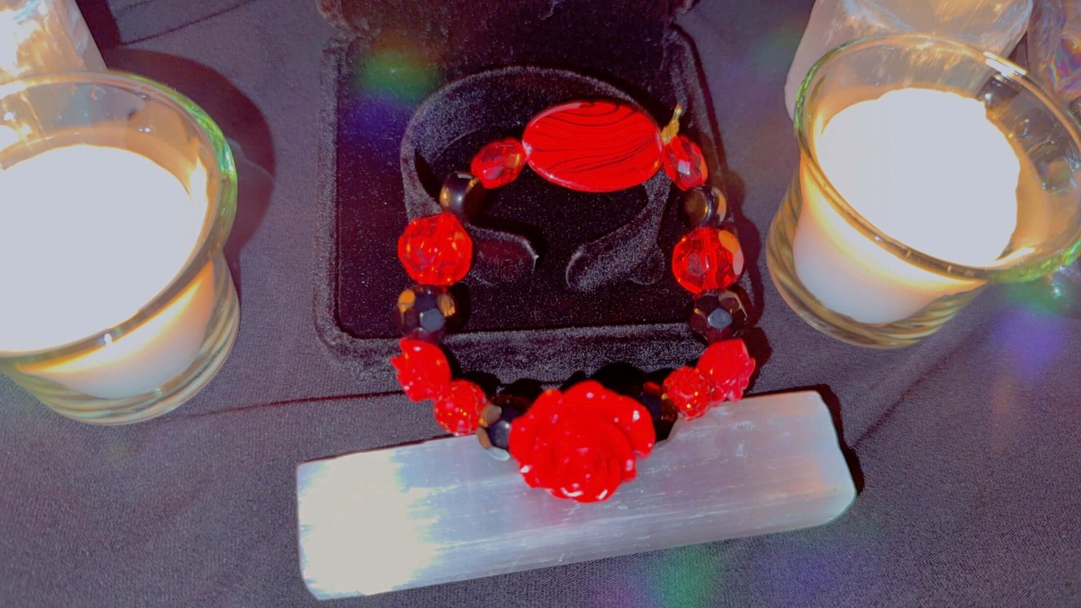 Pulsera de seducción con Lilith.