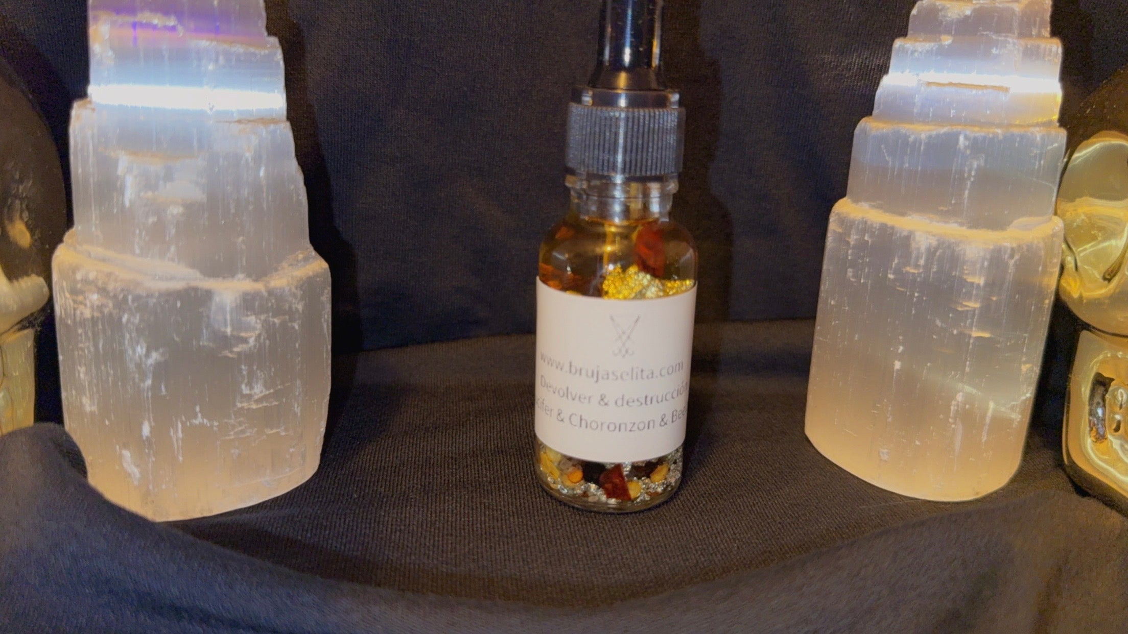 Posion de devolver y destrucción a tus enemigos.