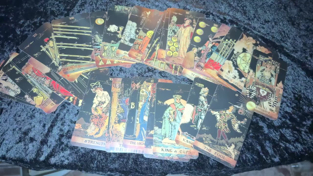 Consultas de tarot por videollamada.