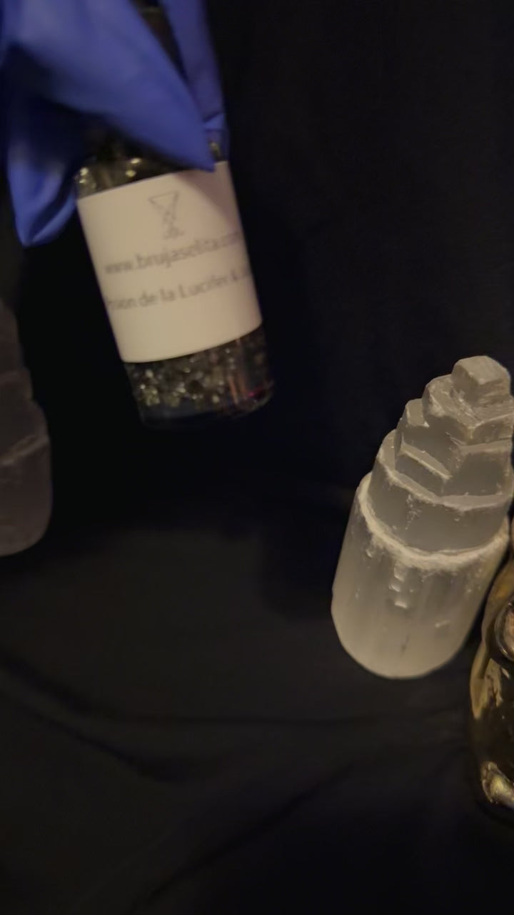 Posion De Lucifer & Jutisia.